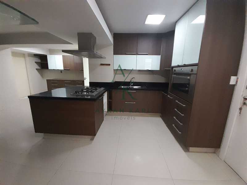 b358dae5-5074-4036-85cf-deebb1 - 8