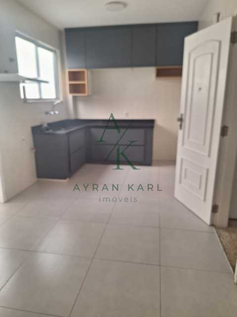 WhatsApp Image 2025-10-06 at 1 - 24