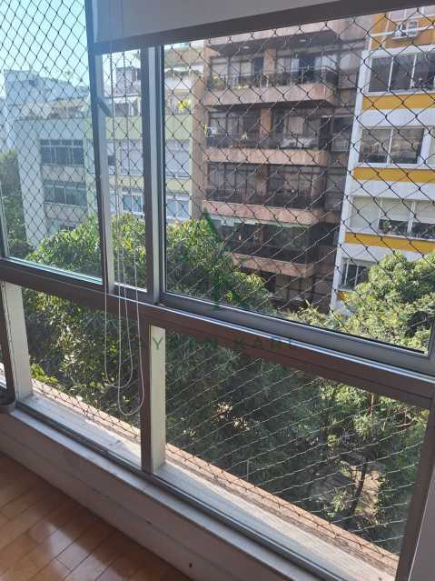 WhatsApp Image 2025-10-06 at 1 - 4