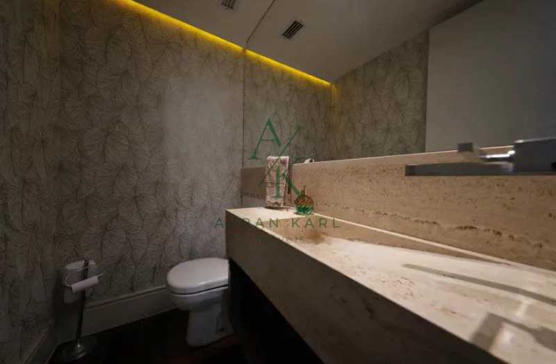 WhatsApp Image 2025-10-22 at 1 - 15