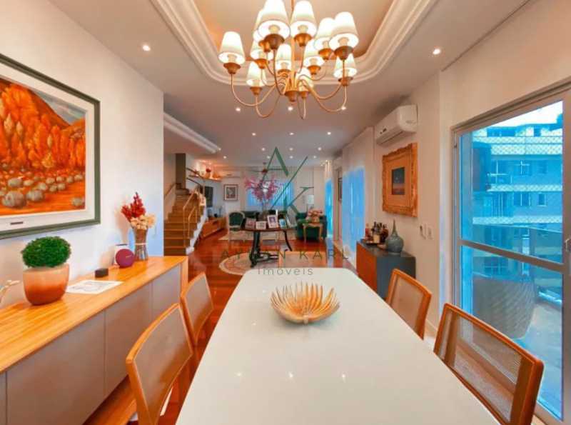 WhatsApp Image 2025-10-22 at 1 - 14