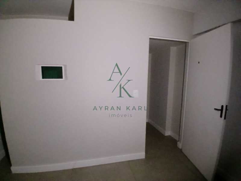 WhatsApp Image 2025-12-05 at 0 - 12