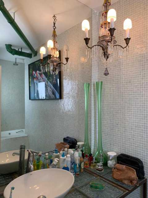 WhatsApp Image 2024-10-04 at 1 - 5