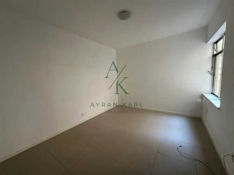 df33af85-4086-4714-baf3-2aec14 - 10
