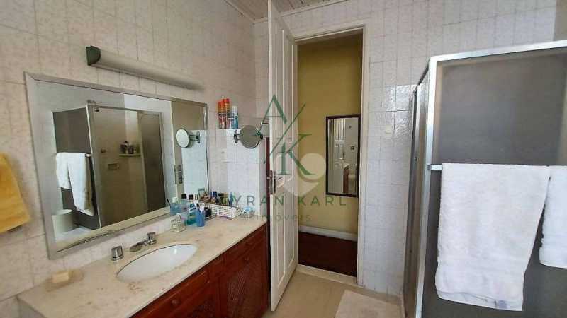 ae3b868c-efce-4ba5-a4db-83c6c4 - 18
