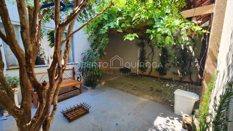 WhatsApp Image 2024-10-08 at 1 - 3