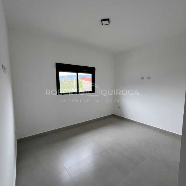 0ef2e727-87c5-4e8c-afa5-640ccf - 9