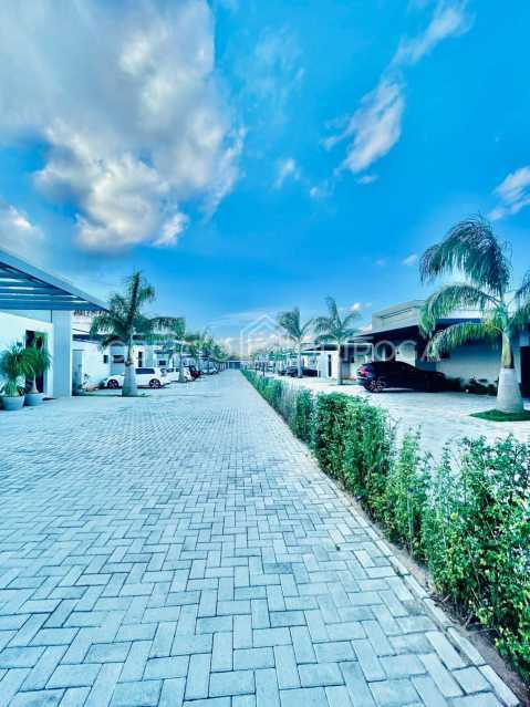 c60ac082-8715-421e-b9b5-938f4a - 1