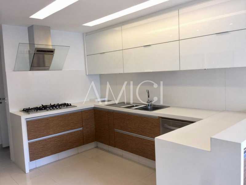 85b1ce85-c7a8-446b-b1fc-15f010 - 10