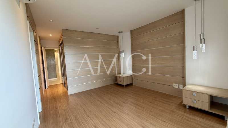 Apartamento 4 quartos à venda Barra da Tijuca, Rio de Janeiro - R$ 3.500.000 - AIAP40102