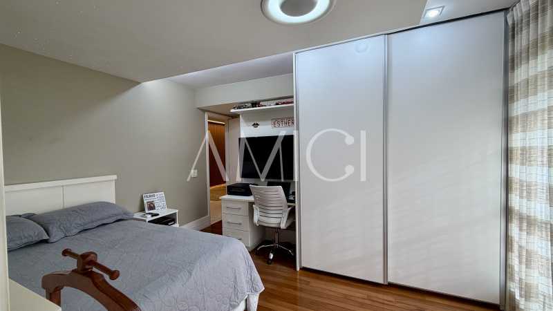 Apartamento 4 quartos à venda Barra da Tijuca, Rio de Janeiro - R$ 4.350.000 - AIAP40103