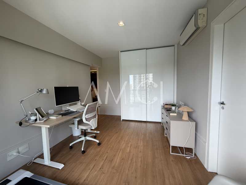 Apartamento 4 quartos à venda Barra da Tijuca, Rio de Janeiro - R$ 4.300.000 - AIAP40105