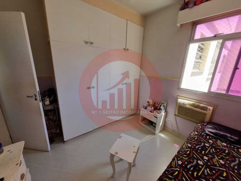 Quarto 2.  - 18