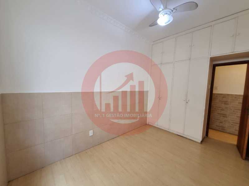 Quarto 2 c/ Armário. - 18