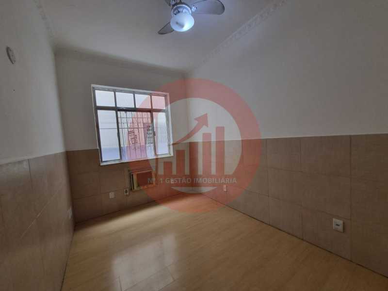 Quarto 2 c/ Armário. - 20