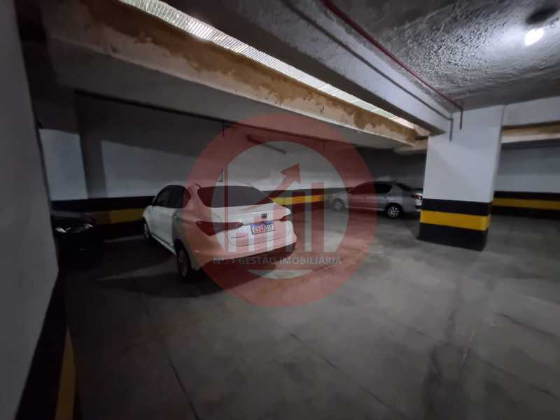 Estacionamento.  - 28