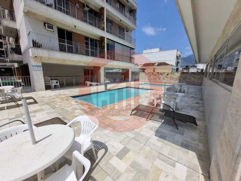 Área da Piscina.  - 22