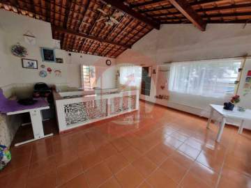 Imperdível - Casa Triplex na Tijuca, 3 Quartos (1 suíte) e 2 vagas próximo ao Shopping. - TJCA30033
