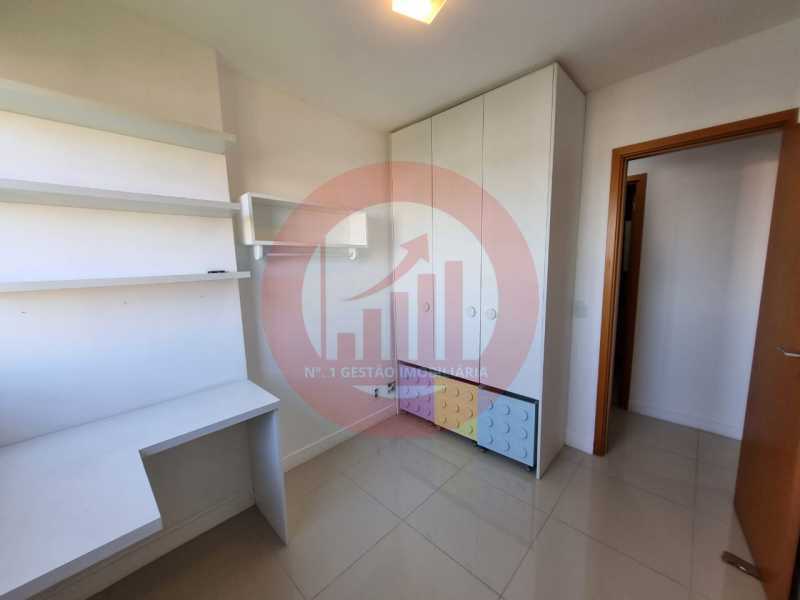 Quarto 2.  - 17