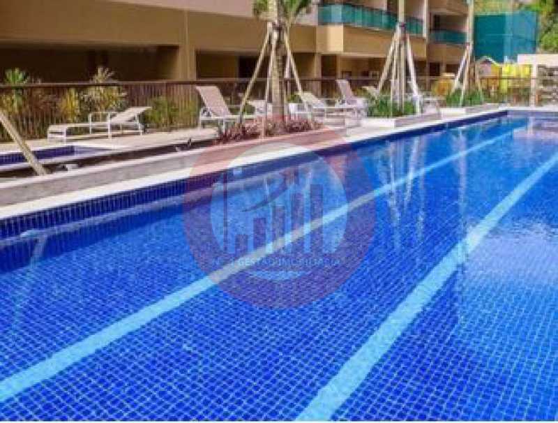 Piscina.  - 24