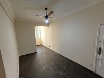 apartamento 2quartos com dependência e área na Praça Afonso Pen - TJAP20631