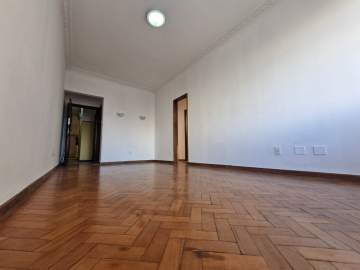 Ótima localização - Apartamento 2 Quartos na Tijuca. - TJAP20632