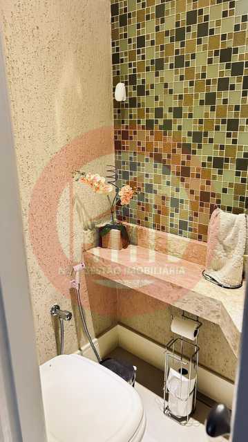 WhatsApp Image 2025-10-02 at 1 - 17