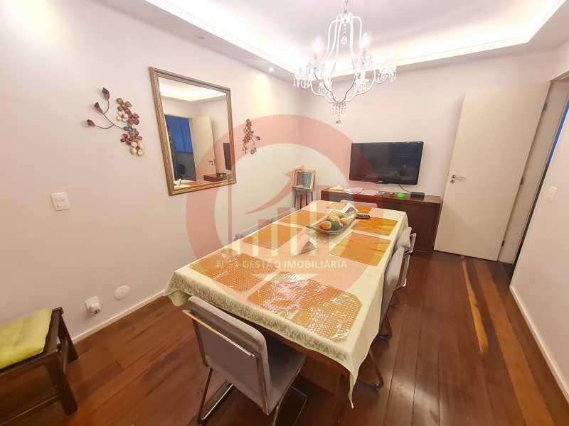 20220825_171842 - 10