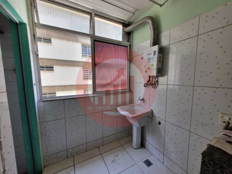 Área de Serviço.  - 19