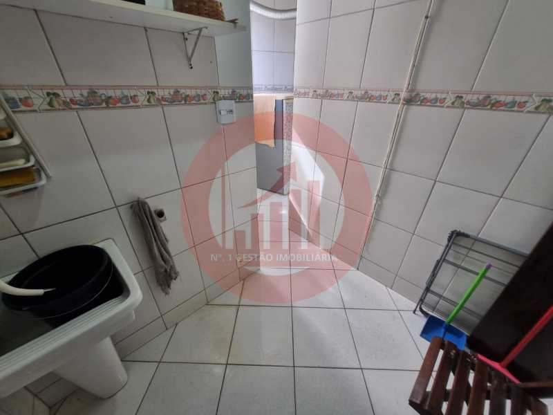 Área de Serviço.  - 21