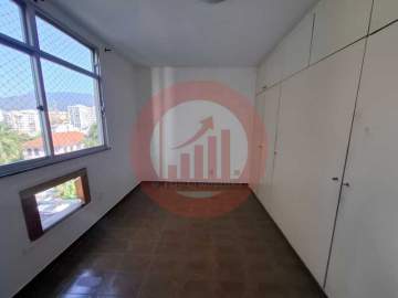 Ótima localização - Apartamento à venda 1 quarto com dependência e vaga, no bairro Vila Isabel. - TJAP10170