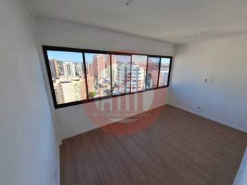 Apartamento à venda três quartos com suíte colado no metrô/Praça Saenz Pena/Shopping Tijuca - TJAP30377