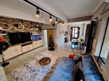 Imperdível - Casa reformada três quartos com edícula à venda - TJAP30381