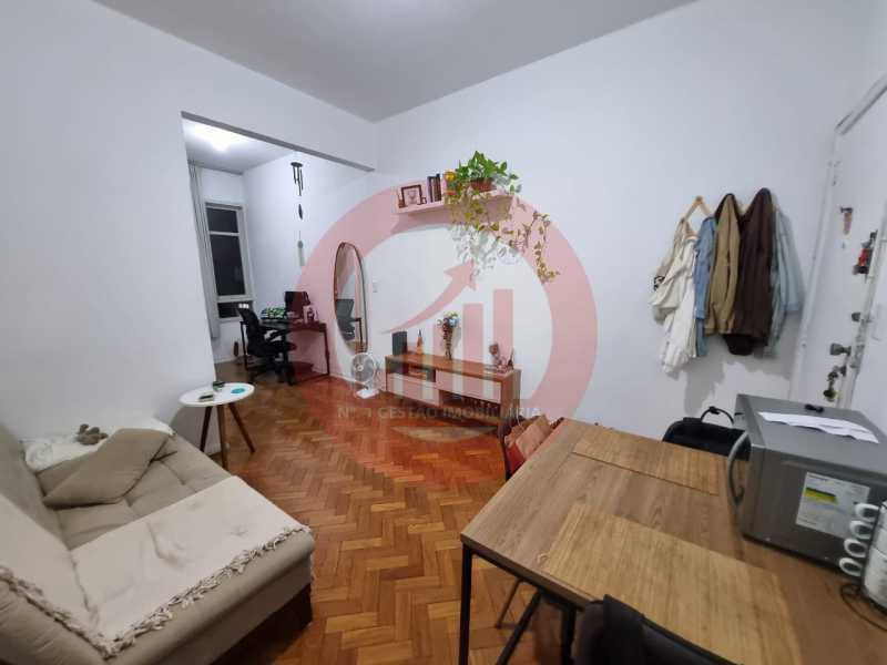 Conheça Sala. do imóvel - Apartamento Quarto Sala no coração da Tijuca, próximo à Pç Saenz Pena. - TJAP10176 - 4 Sala. - 4