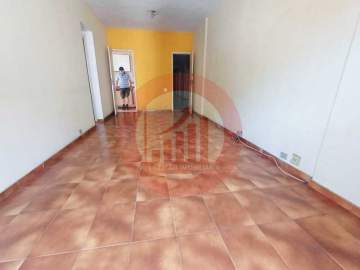Excelente Apartamento Reformado em Vila Isabel - 1 Quarto + Dependência, Varanda, Lazer Completo e Vaga na Escritura! - TJAP10177