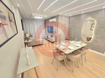 Ótima localização - Apartamento à venda com 3 quartos (sendo 1 suíte) com 1 vaga de garagem na escritura. Rua Marquês de Abrantes, Flamengo, RJ. - TJAP30395