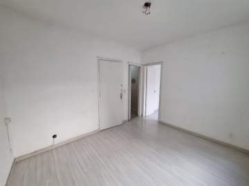 Ótima localização - Apartamento Quarto e Sala com vaga na Tijuca próximo ao Metrô. - TJAP10180