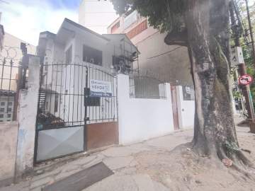 Casa a venda com seis quartos e seis banheiros 3 vagas em frente ao Estádio do Maracanã - TJCC60001