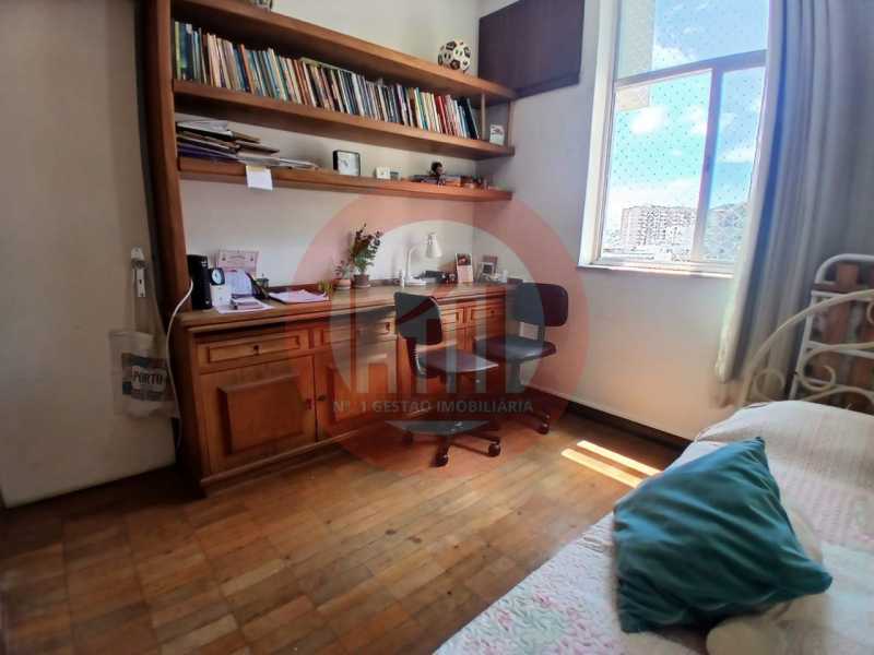 Conheça 13 Quarto3. do imóvel - Oportunidade - 4 Quartos Impecável - Localização Nobre na Tijuca - TJAP40057 - 14 13 Quarto3. - 14