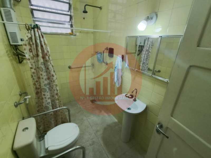 DEITADA ARY  13 - 13