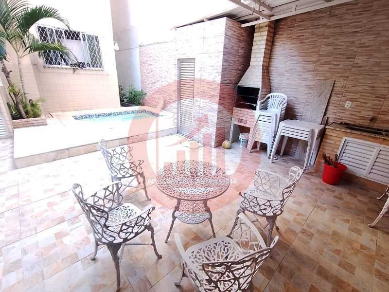 DEITADA ARY  25 - 22