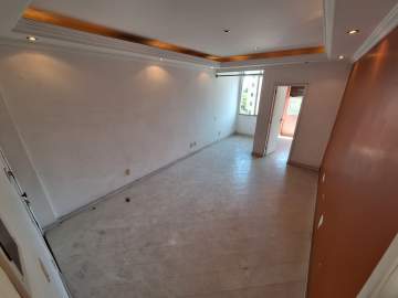 Apartamento à venda três quartos metrô Maracanã / Uerj - Maracanã - TJAP30406