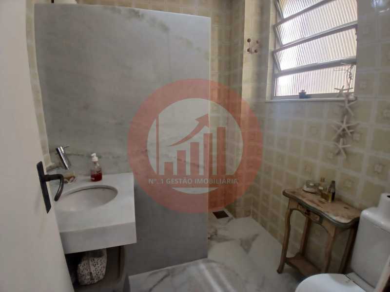 13 Banheiro Social. - 13