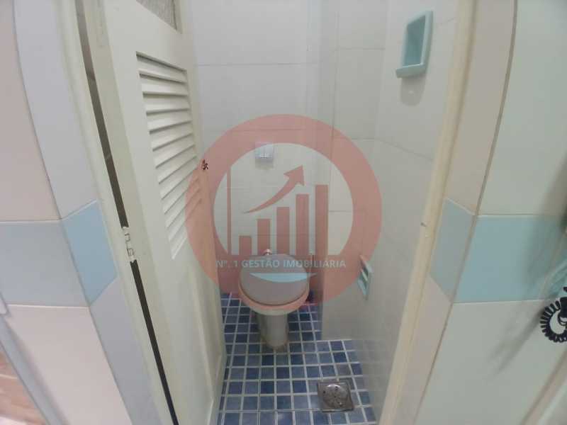 22 Banheiro Serviço. - 22