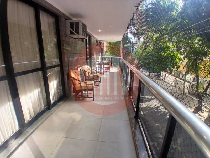 Conheça 05 Varandão. do imóvel - Apartamento 3 Quartos / Residencial / Tijuca - Área Nobre - TJAP30416 - 5 05 Varandão. - 5