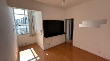 Ótima localização - Apartamento quarto e sala com vaga e elevador - TJAP10192