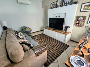 Apartamento 2 quartos à venda Grajaú, Rio de Janeiro - R$ 300.000 - TJAP20743