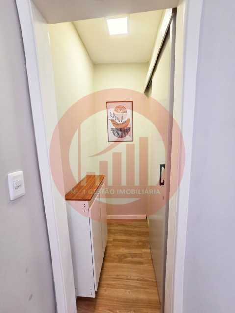 Conheça 9. do imóvel - Apartamento totalmente reformado com elevador e vaga - TJAP10198 - 9 9. - 9