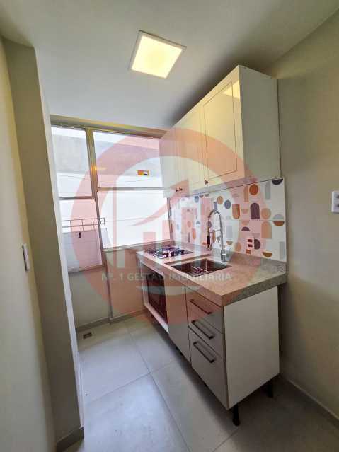 Conheça 10. do imóvel - Apartamento totalmente reformado com elevador e vaga - TJAP10198 - 10 10. - 10