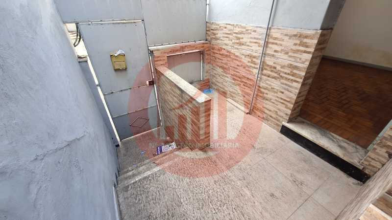 Conheça 19 do imóvel - Casa de rua 5 quartos com anexo - Teodoro da Silva - Vila Isabel - RJ - TJCA50010 - 19 19 - 19